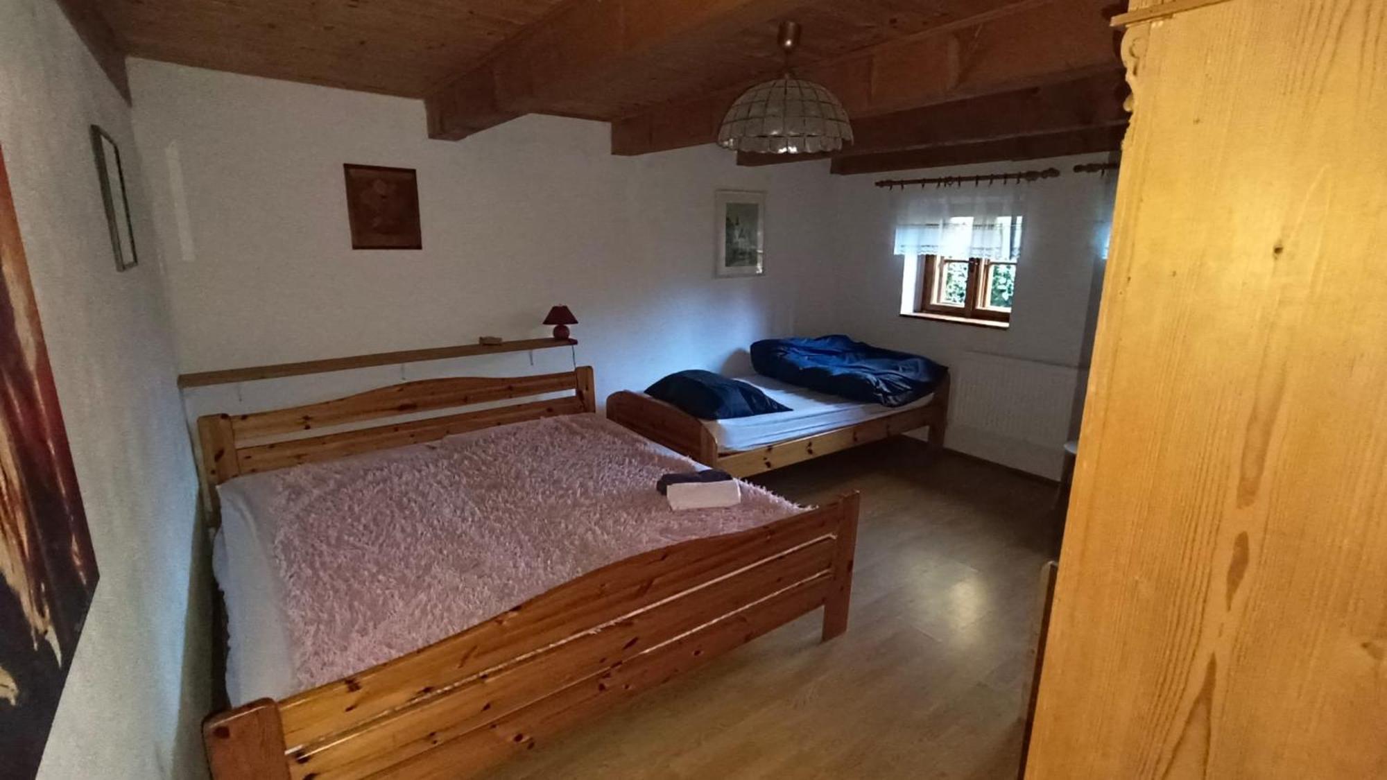 Chaloupka U Jiriho Hotel Nova Pec Bagian luar foto