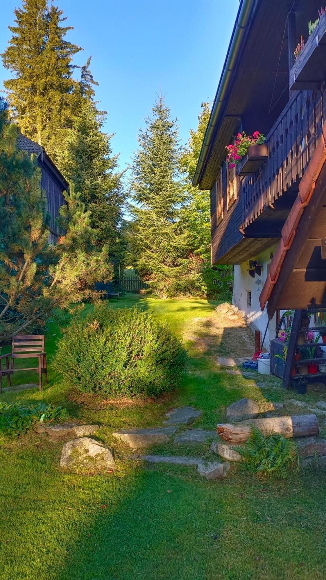 Chaloupka U Jiriho Hotel Nova Pec Bagian luar foto